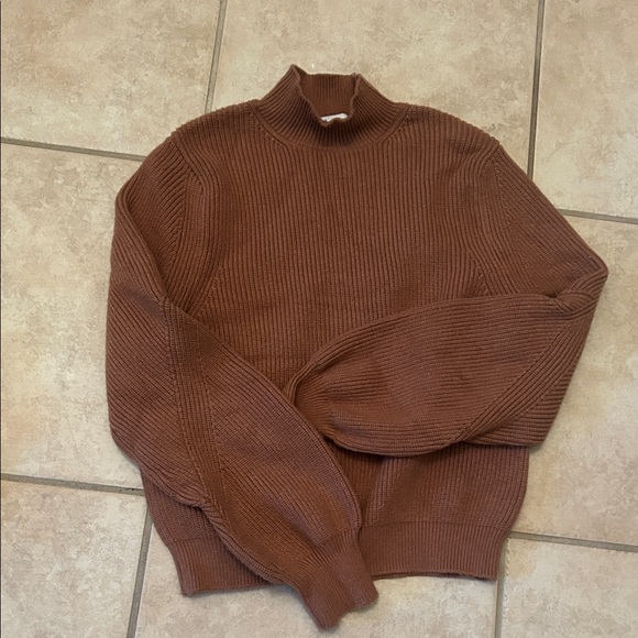 Zara Tan Ribbed Knit Top - Picture 2 of 2